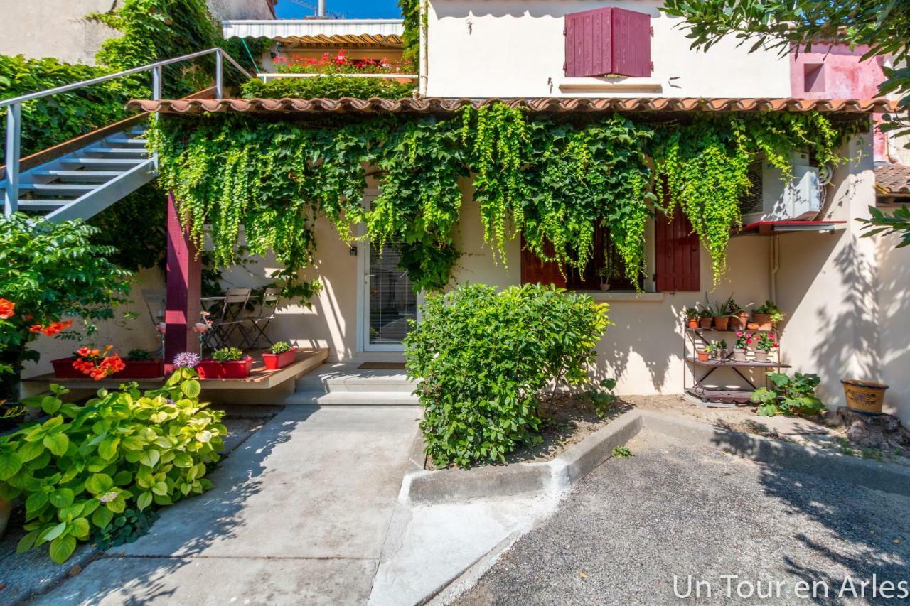 Un Tour En Arles Exterior foto